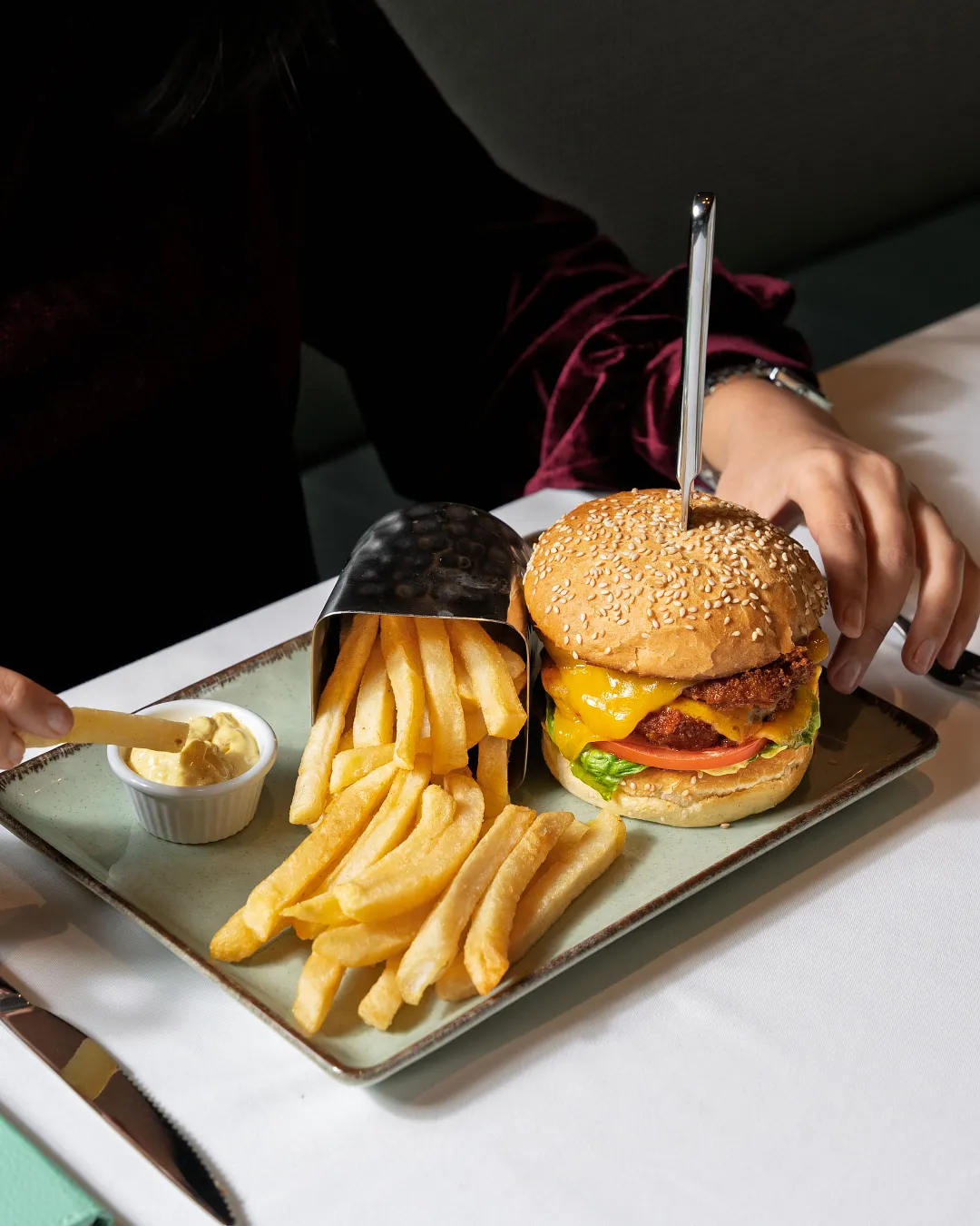 Crispy Pollo Burger chicken burger